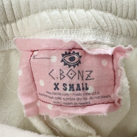 C. Bonz Gold Hearts Sweatpants - Picture 10 of 10